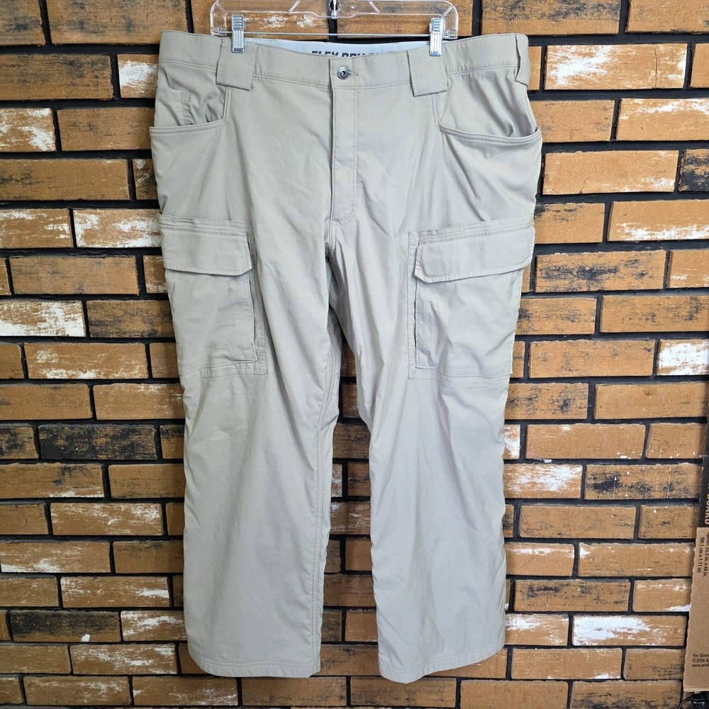 Duluth Trading Co Beige Men's Cargo Pants -Fleece Lined, Multiple Pockets